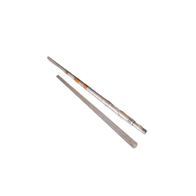 Generator de impulsuri echilibrat cu piston de tip nou